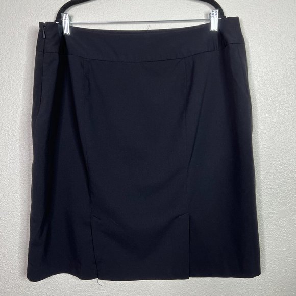 Liz Claiborne Woman Size 20W Black Skirt - Picture 2 of 8